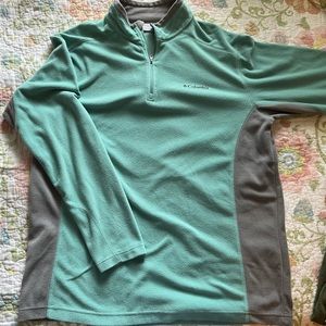 Columbia Women’s Fleece Quarter Zip